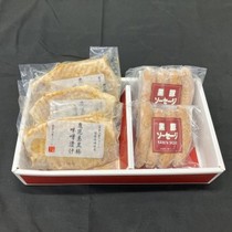 黒豚ロース味噌漬けと黒豚ソーセージ（贈答用）